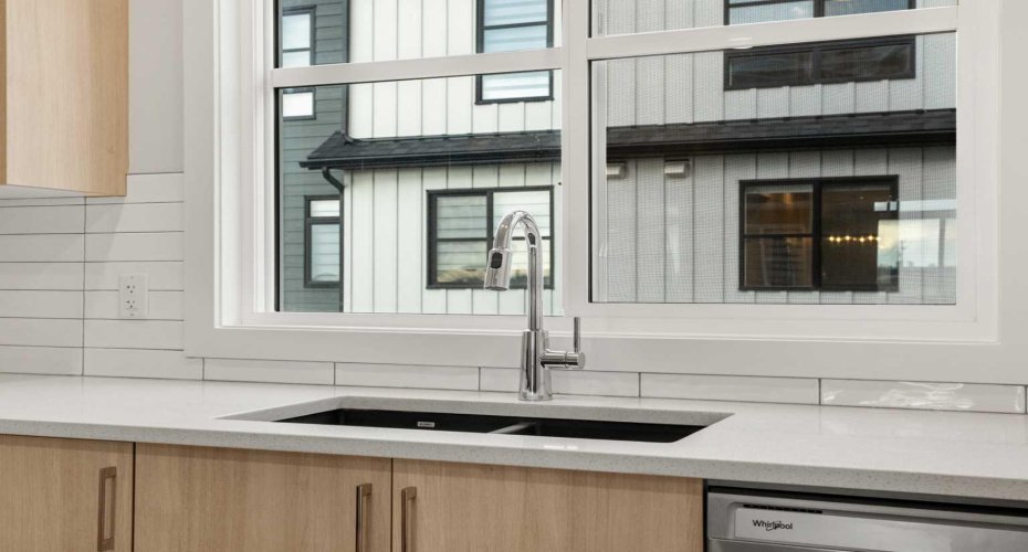 285 CHELSEA Court, Chestermere, Alberta T1X 2W7, 2 Bedrooms Bedrooms, ,3 BathroomsBathrooms,Residential,For Sale,CHELSEA,A2300056