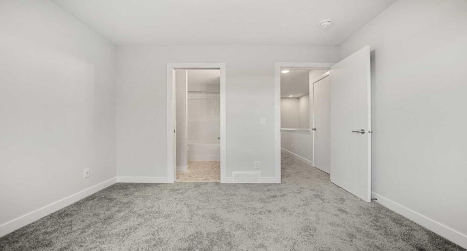 285 CHELSEA Court, Chestermere, Alberta T1X 2W7, 2 Bedrooms Bedrooms, ,3 BathroomsBathrooms,Residential,For Sale,CHELSEA,A2300056