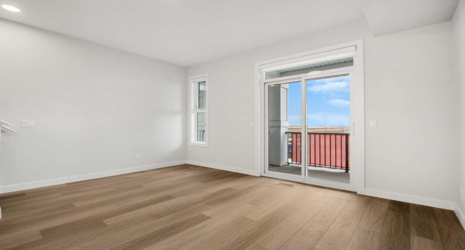 285 CHELSEA Court, Chestermere, Alberta T1X 2W7, 2 Bedrooms Bedrooms, ,3 BathroomsBathrooms,Residential,For Sale,CHELSEA,A2300056