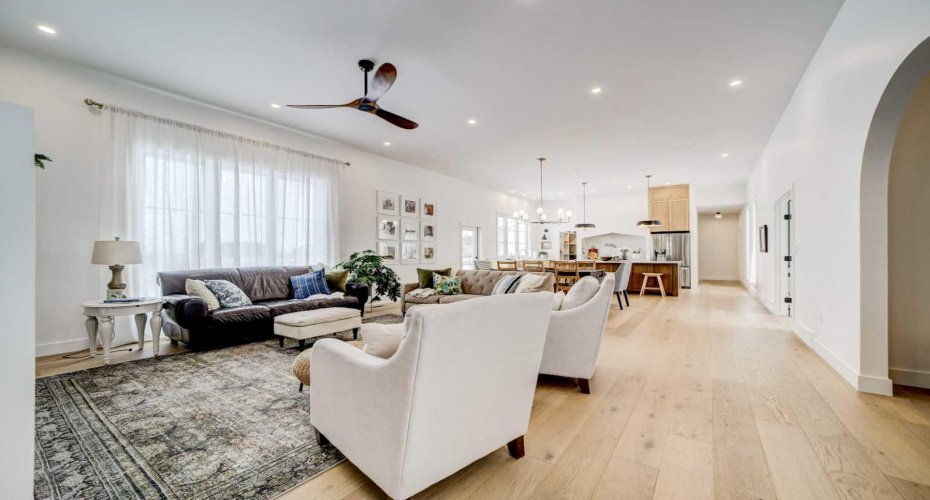 5 Quarry Bank Road, Raymond, Alberta T0K 2S0, 5 Bedrooms Bedrooms, ,3 BathroomsBathrooms,Residential,For Sale,Quarry Bank,A2300382