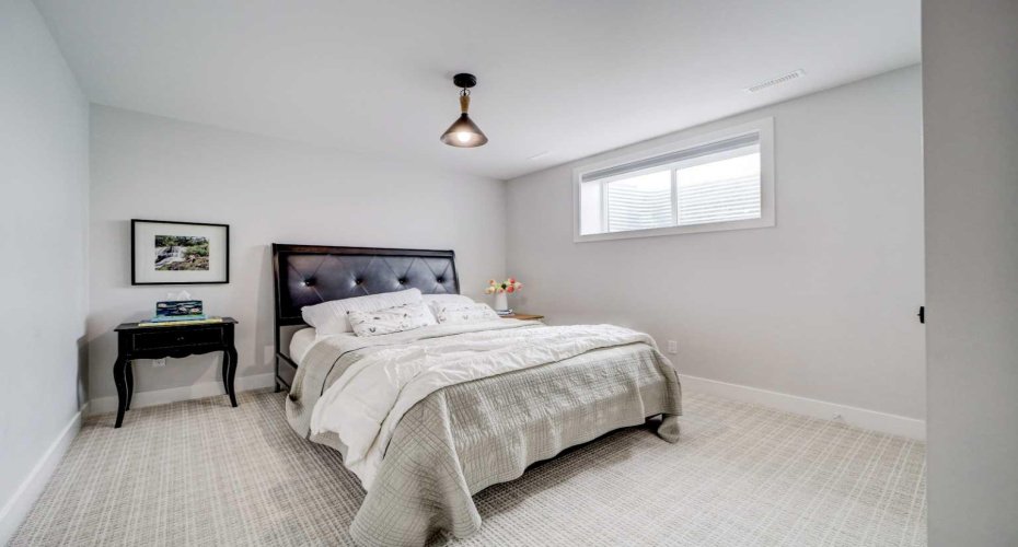 5 Quarry Bank Road, Raymond, Alberta T0K 2S0, 5 Bedrooms Bedrooms, ,3 BathroomsBathrooms,Residential,For Sale,Quarry Bank,A2300382