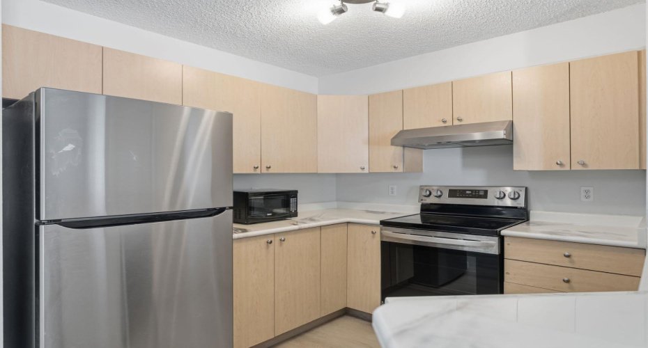 4975 130 Avenue, Calgary, Alberta T2Z 4P2, 2 Bedrooms Bedrooms, ,2 BathroomsBathrooms,Residential,For Sale,130,A2301194