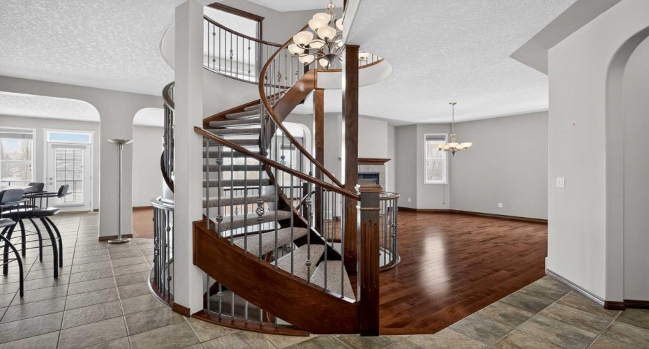 70 Panatella Circle, Calgary, Alberta T3K 5Z7, 5 Bedrooms Bedrooms, ,4 BathroomsBathrooms,Residential,For Sale,Panatella,A2301330