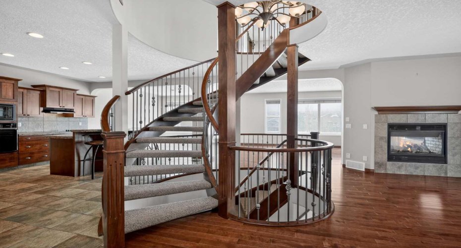 70 Panatella Circle, Calgary, Alberta T3K 5Z7, 5 Bedrooms Bedrooms, ,4 BathroomsBathrooms,Residential,For Sale,Panatella,A2301330