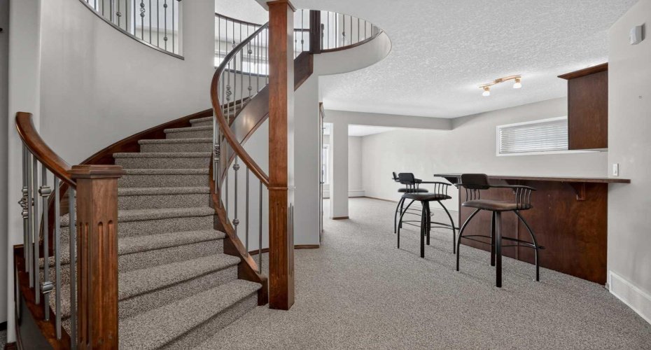 70 Panatella Circle, Calgary, Alberta T3K 5Z7, 5 Bedrooms Bedrooms, ,4 BathroomsBathrooms,Residential,For Sale,Panatella,A2301330