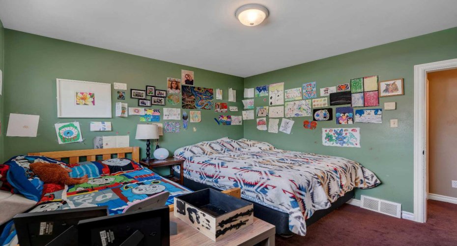 3116 Brentwood Boulevard, Calgary, Alberta T2L 1J8, 4 Bedrooms Bedrooms, ,2 BathroomsBathrooms,Residential,For Sale,Brentwood,A2301479