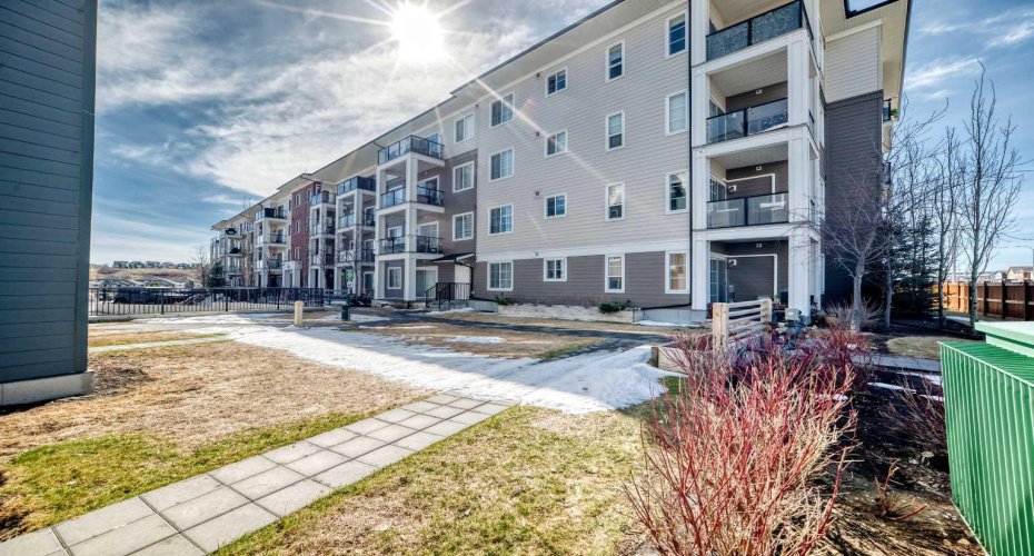 298 sage meadows Park, Calgary, Alberta T3P1P5, 2 Bedrooms Bedrooms, ,2 BathroomsBathrooms,Residential,For Sale,sage meadows,A2301590