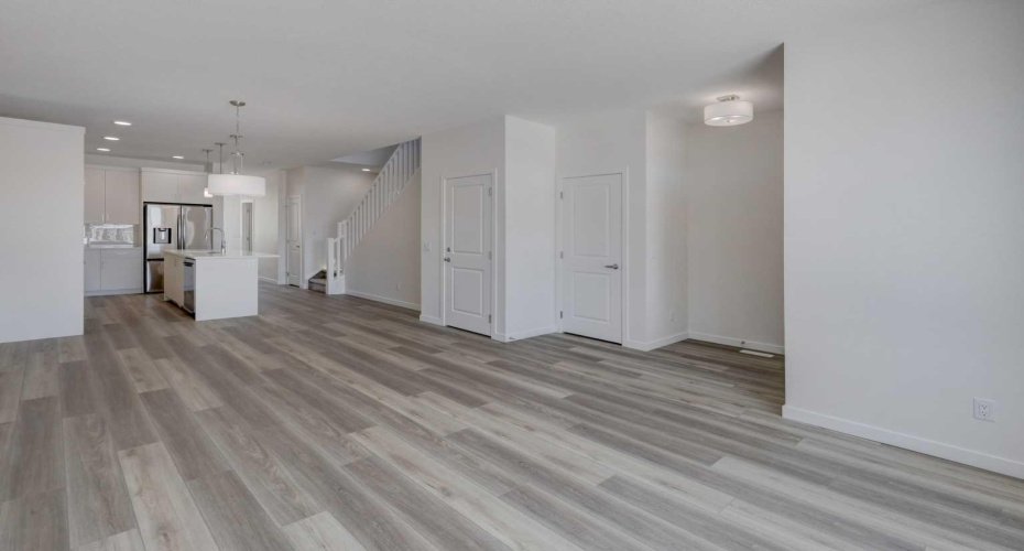 47 Lewisburg Manor, Calgary, Alberta T3P 2N7, 6 Bedrooms Bedrooms, ,4 BathroomsBathrooms,Residential,For Sale,Lewisburg,A2301813