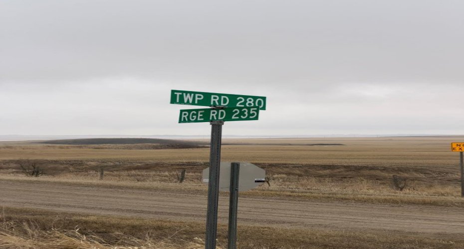 234075 Township Road 280 Road, Rural Wheatland County, Alberta T0J2R0, 3 Bedrooms Bedrooms, ,1 BathroomBathrooms,Residential,For Sale,Township Road 280,A2301939