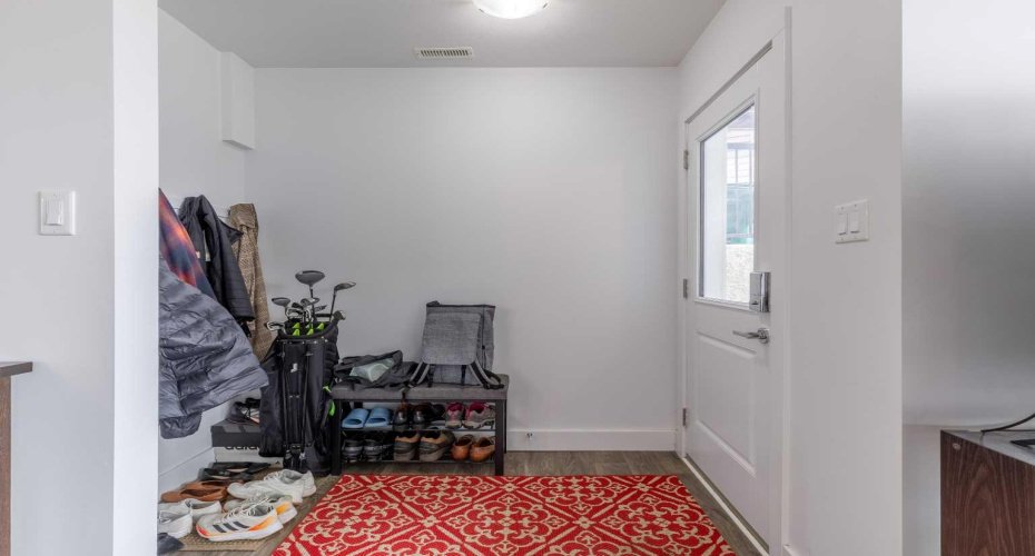 784 Coalbrook Close, Lethbridge, Alberta T1J 5M9, 5 Bedrooms Bedrooms, ,4 BathroomsBathrooms,Residential,For Sale,Coalbrook,A2302027