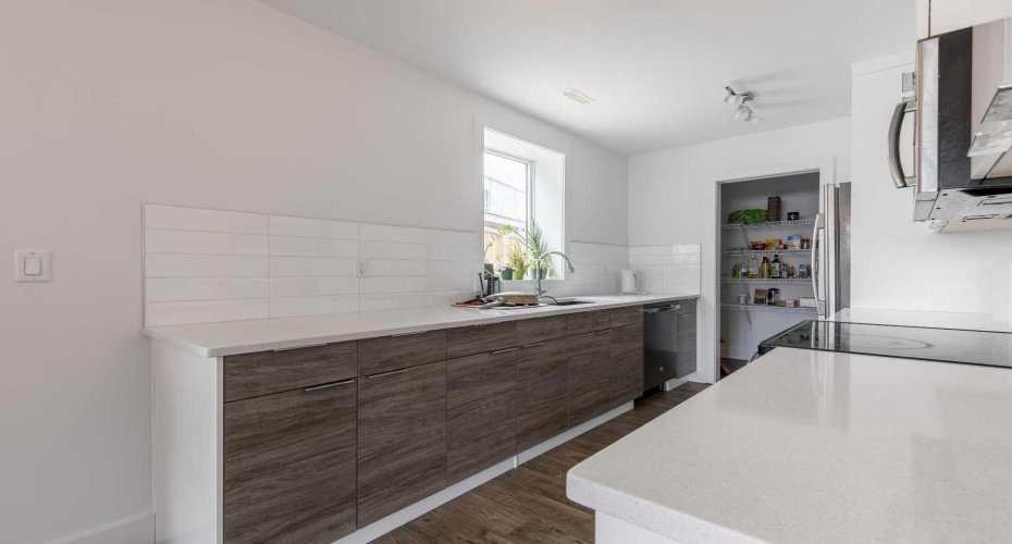 784 Coalbrook Close, Lethbridge, Alberta T1J 5M9, 5 Bedrooms Bedrooms, ,4 BathroomsBathrooms,Residential,For Sale,Coalbrook,A2302027