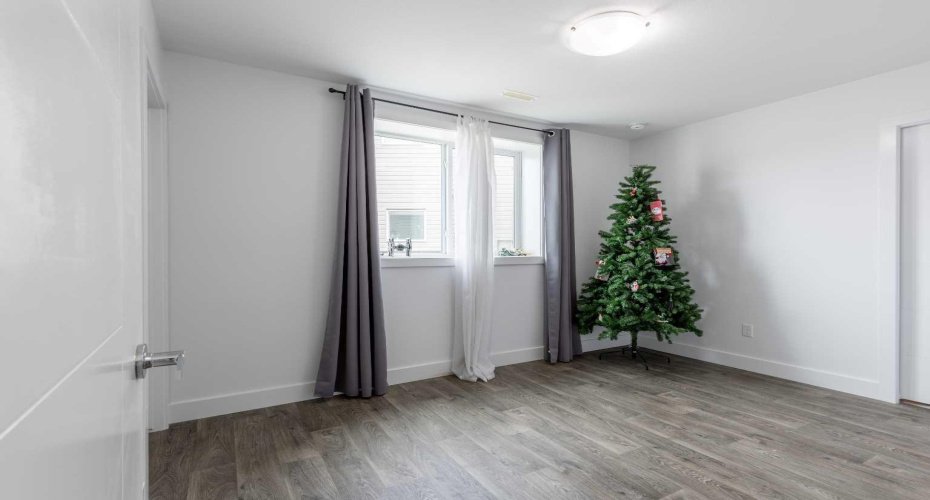 784 Coalbrook Close, Lethbridge, Alberta T1J 5M9, 5 Bedrooms Bedrooms, ,4 BathroomsBathrooms,Residential,For Sale,Coalbrook,A2302027