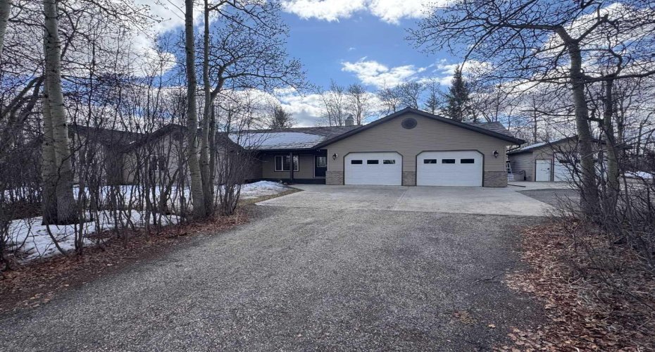 711058 Range Road 64, Rural Grande Prairie No. 1, County of, Alberta T6W 5B8, 4 Bedrooms Bedrooms, ,3 BathroomsBathrooms,Residential,For Sale,Range Road 64,A2302080