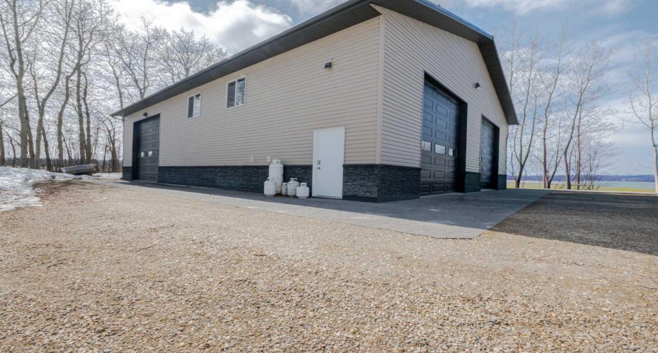 711058 Range Road 64, Rural Grande Prairie No. 1, County of, Alberta T6W 5B8, 4 Bedrooms Bedrooms, ,3 BathroomsBathrooms,Residential,For Sale,Range Road 64,A2302080