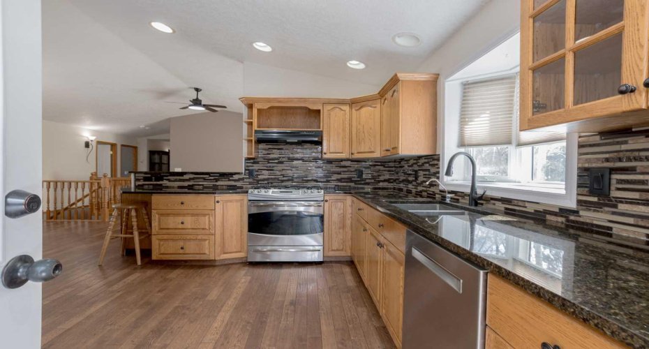 711058 Range Road 64, Rural Grande Prairie No. 1, County of, Alberta T6W 5B8, 4 Bedrooms Bedrooms, ,3 BathroomsBathrooms,Residential,For Sale,Range Road 64,A2302080