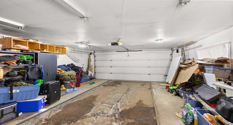 471 10 Street, Medicine Hat, Alberta T1A1R2, 3 Bedrooms Bedrooms, ,1 BathroomBathrooms,Residential,For Sale,10,A2302095