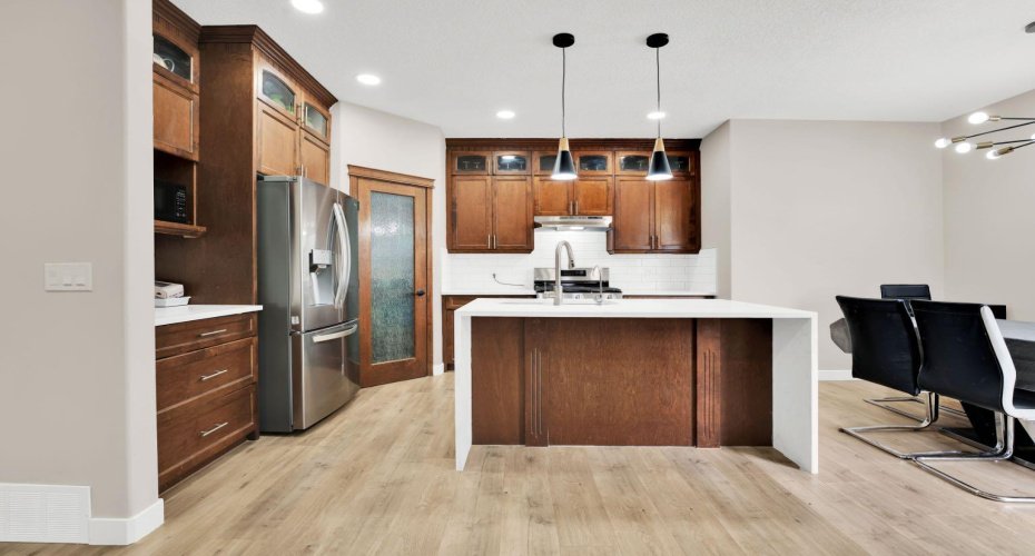 360 Saddlemont Boulevard, Calgary, Alberta T3J 0M8, 7 Bedrooms Bedrooms, ,5 BathroomsBathrooms,Residential,For Sale,Saddlemont,A2302243