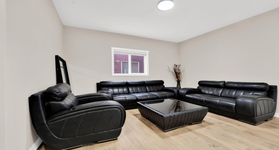 360 Saddlemont Boulevard, Calgary, Alberta T3J 0M8, 7 Bedrooms Bedrooms, ,5 BathroomsBathrooms,Residential,For Sale,Saddlemont,A2302243