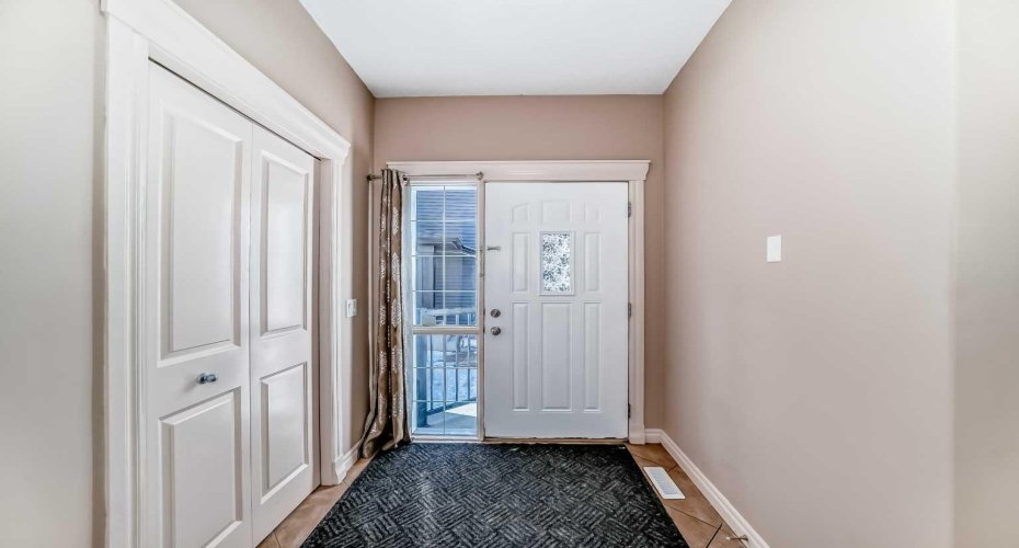 36 Saddleland Court, Calgary, Alberta T3J5J5, 7 Bedrooms Bedrooms, ,4 BathroomsBathrooms,Residential,For Sale,Saddleland,A2302306