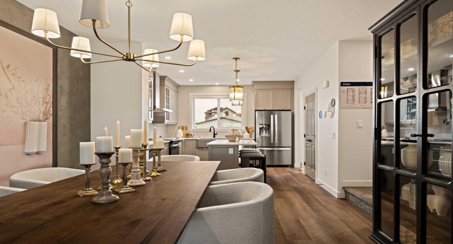 193 Silver Spruce Road, Calgary, Alberta T2X 6L3, 3 Bedrooms Bedrooms, ,3 BathroomsBathrooms,Residential,For Sale,Silver Spruce,A2302366