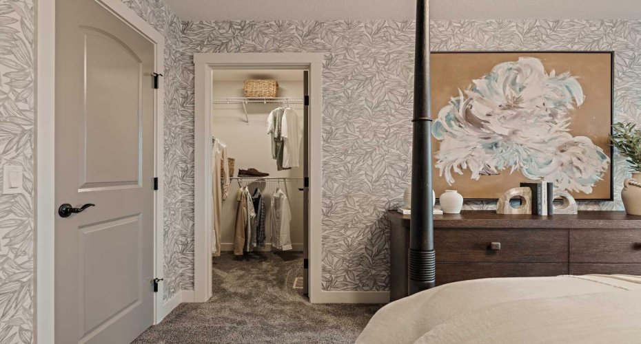 193 Silver Spruce Road, Calgary, Alberta T2X 6L3, 3 Bedrooms Bedrooms, ,3 BathroomsBathrooms,Residential,For Sale,Silver Spruce,A2302366