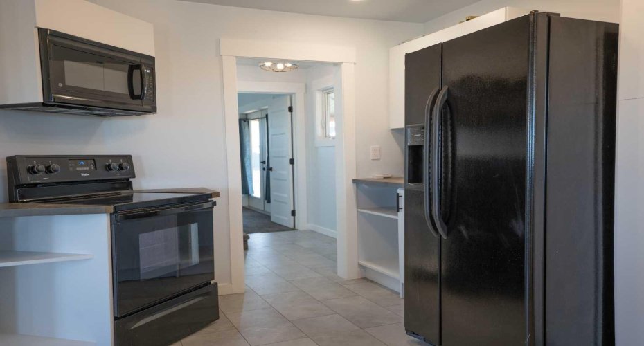 1617 Feltham Drive, Pelican Point, Alberta T0B 3C0, 3 Bedrooms Bedrooms, ,2 BathroomsBathrooms,Residential,For Sale,Feltham,A2302426