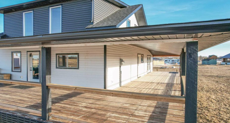 1617 Feltham Drive, Pelican Point, Alberta T0B 3C0, 3 Bedrooms Bedrooms, ,2 BathroomsBathrooms,Residential,For Sale,Feltham,A2302426