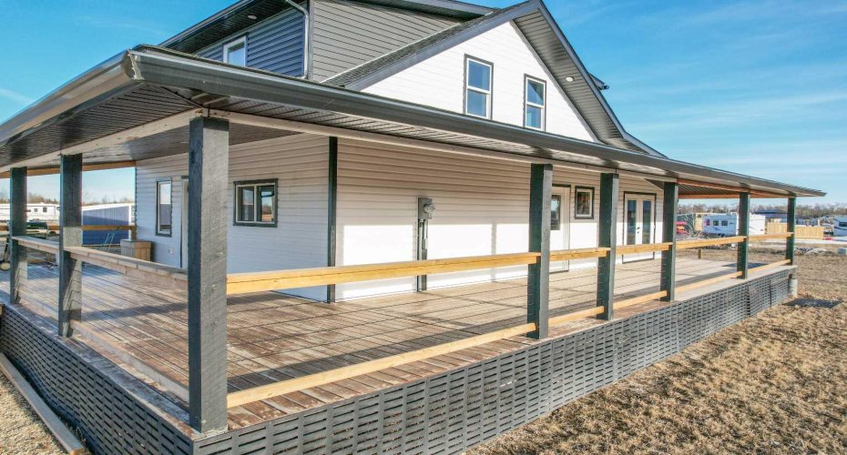 1617 Feltham Drive, Pelican Point, Alberta T0B 3C0, 3 Bedrooms Bedrooms, ,2 BathroomsBathrooms,Residential,For Sale,Feltham,A2302426