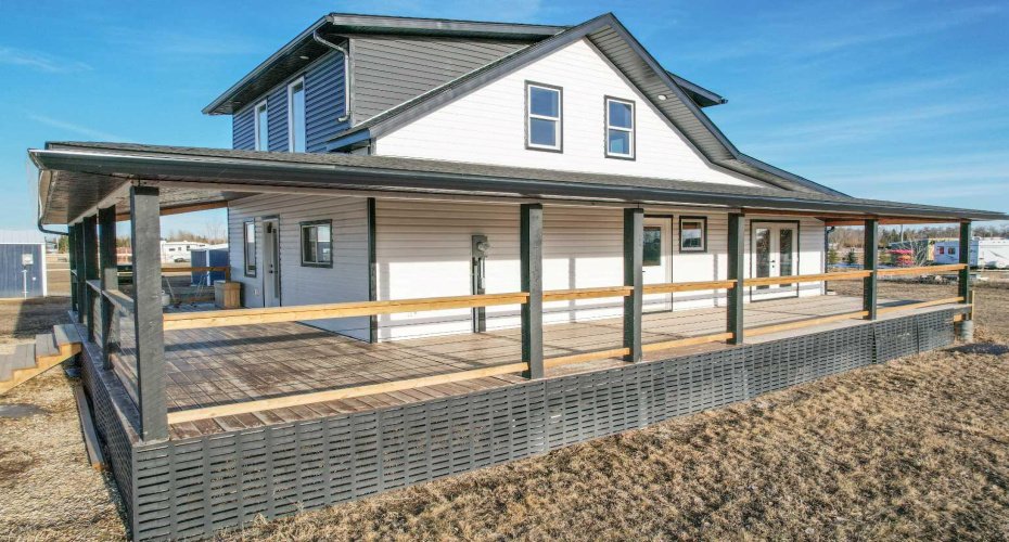 1617 Feltham Drive, Pelican Point, Alberta T0B 3C0, 3 Bedrooms Bedrooms, ,2 BathroomsBathrooms,Residential,For Sale,Feltham,A2302426