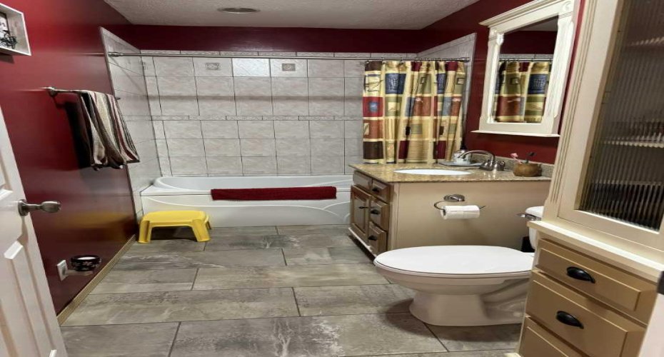 Rge Rd 240, Rural Northern Lights, County of, Alberta T0H 2M0, 5 Bedrooms Bedrooms, ,2 BathroomsBathrooms,Residential,For Sale,240,A2302488