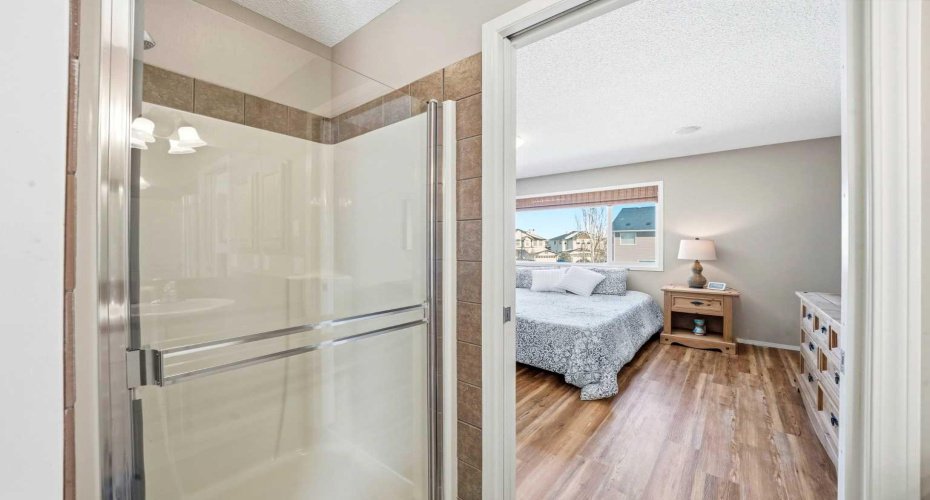 101 Cougarstone Manor, Calgary, Alberta T3H5N5, 3 Bedrooms Bedrooms, ,3 BathroomsBathrooms,Residential,For Sale,Cougarstone,A2302495