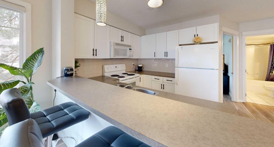 70 Panamount Drive, Calgary, Alberta T3K6G7, 2 Bedrooms Bedrooms, ,2 BathroomsBathrooms,Residential,For Sale,Panamount,A2302607