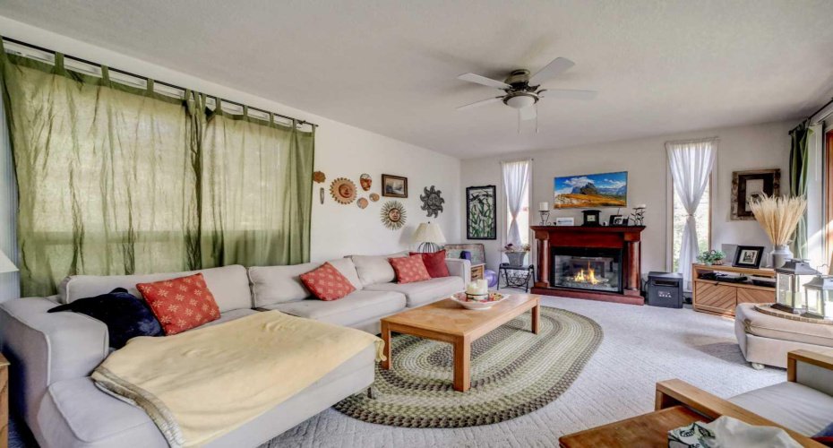 48 Lee Lake Road, Rural Pincher Creek No. 9, M.D. of, Alberta T0K1W0, 2 Bedrooms Bedrooms, ,1 BathroomBathrooms,Residential,For Sale,Lee Lake,A2302625