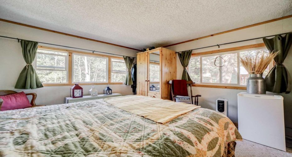 48 Lee Lake Road, Rural Pincher Creek No. 9, M.D. of, Alberta T0K1W0, 2 Bedrooms Bedrooms, ,1 BathroomBathrooms,Residential,For Sale,Lee Lake,A2302625