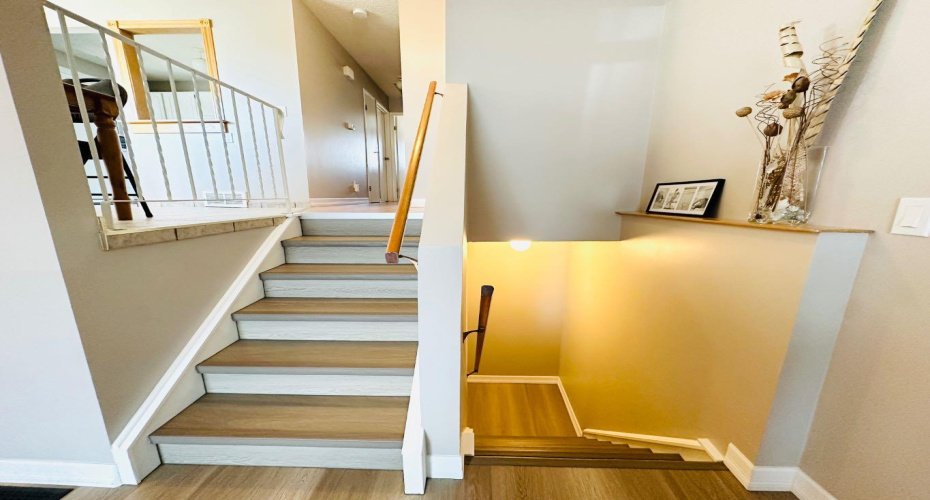 15 Pinecliff Close, Calgary, Alberta T1Y 4N3, 3 Bedrooms Bedrooms, ,2 BathroomsBathrooms,Residential,For Sale,Pinecliff,A2302671