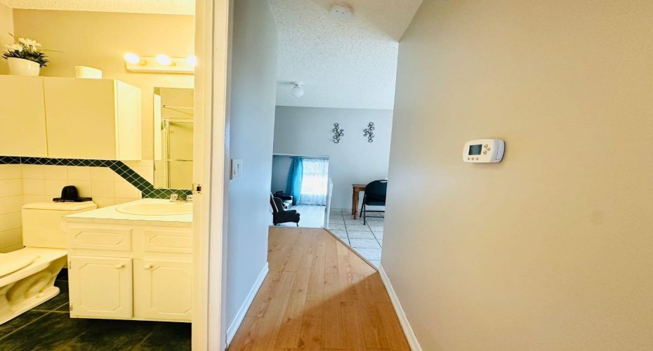 15 Pinecliff Close, Calgary, Alberta T1Y 4N3, 3 Bedrooms Bedrooms, ,2 BathroomsBathrooms,Residential,For Sale,Pinecliff,A2302671