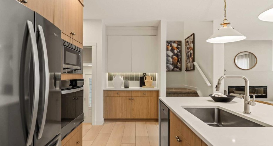 103 Silver Spruce Grove, Calgary, Alberta T2X 5M1, 3 Bedrooms Bedrooms, ,4 BathroomsBathrooms,Residential,For Sale,Silver Spruce,A2302713