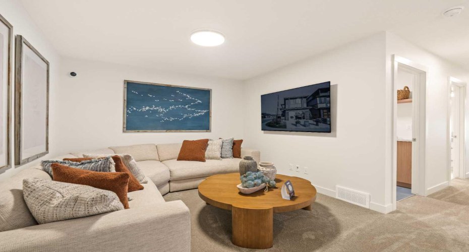 103 Silver Spruce Grove, Calgary, Alberta T2X 5M1, 3 Bedrooms Bedrooms, ,4 BathroomsBathrooms,Residential,For Sale,Silver Spruce,A2302713