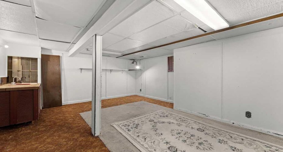 5520 1 Avenue, Calgary, Alberta T2A 5Z7, 3 Bedrooms Bedrooms, ,2 BathroomsBathrooms,Residential,For Sale,1,A2302865