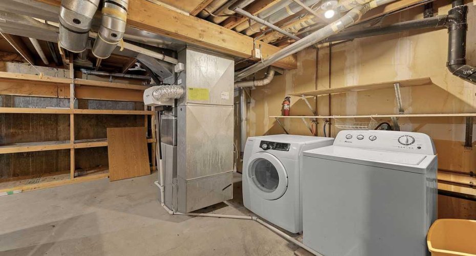 5520 1 Avenue, Calgary, Alberta T2A 5Z7, 3 Bedrooms Bedrooms, ,2 BathroomsBathrooms,Residential,For Sale,1,A2302865