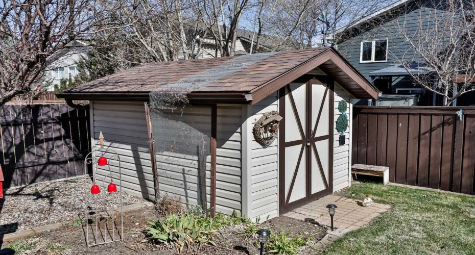 91 Fairmont Point, Lethbridge, Alberta T1K 7W8, 3 Bedrooms Bedrooms, ,3 BathroomsBathrooms,Residential,For Sale,Fairmont,A2302875