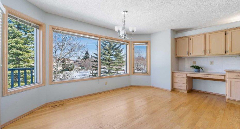 251 Hampshire Place, Calgary, Alberta T3A 4Y7, 5 Bedrooms Bedrooms, ,4 BathroomsBathrooms,Residential,For Sale,Hampshire,A2302879