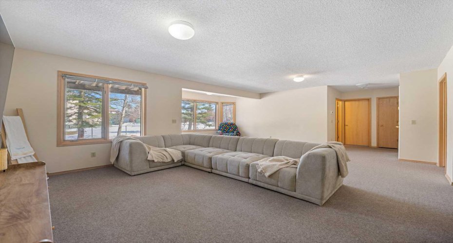 251 Hampshire Place, Calgary, Alberta T3A 4Y7, 5 Bedrooms Bedrooms, ,4 BathroomsBathrooms,Residential,For Sale,Hampshire,A2302879