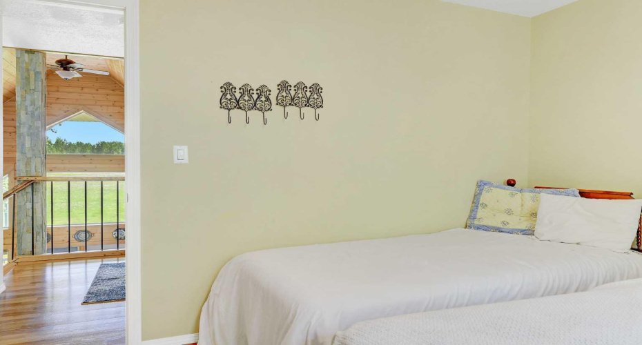 70443 RR 245, Rural Greenview No. 16, M.D. of, Alberta T0H 3N0, 4 Bedrooms Bedrooms, ,1 BathroomBathrooms,Residential,For Sale,RR 245,A2302948