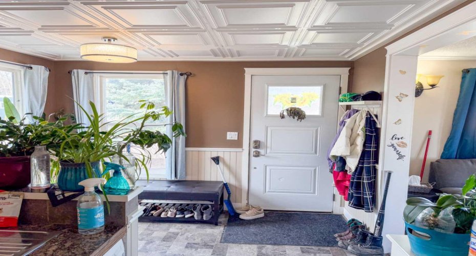 6834 59 Avenue, Red Deer, Alberta T4P 1C9, 2 Bedrooms Bedrooms, ,1 BathroomBathrooms,Mobile,For Sale,59,A2302995