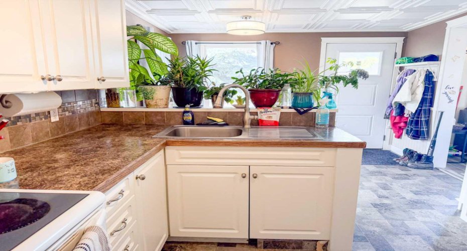 6834 59 Avenue, Red Deer, Alberta T4P 1C9, 2 Bedrooms Bedrooms, ,1 BathroomBathrooms,Mobile,For Sale,59,A2302995