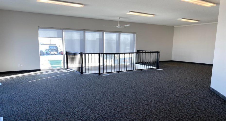 10920 84 Avenue, Grande Prairie, Alberta T8V 6H2, ,Commercial,For Lease,84,A2302998