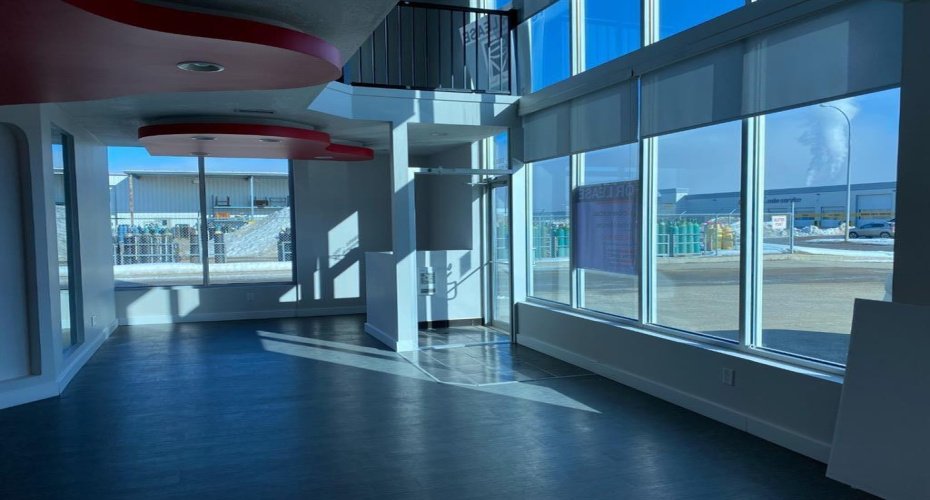 10920 84 Avenue, Grande Prairie, Alberta T8V 6H2, ,Commercial,For Lease,84,A2302998