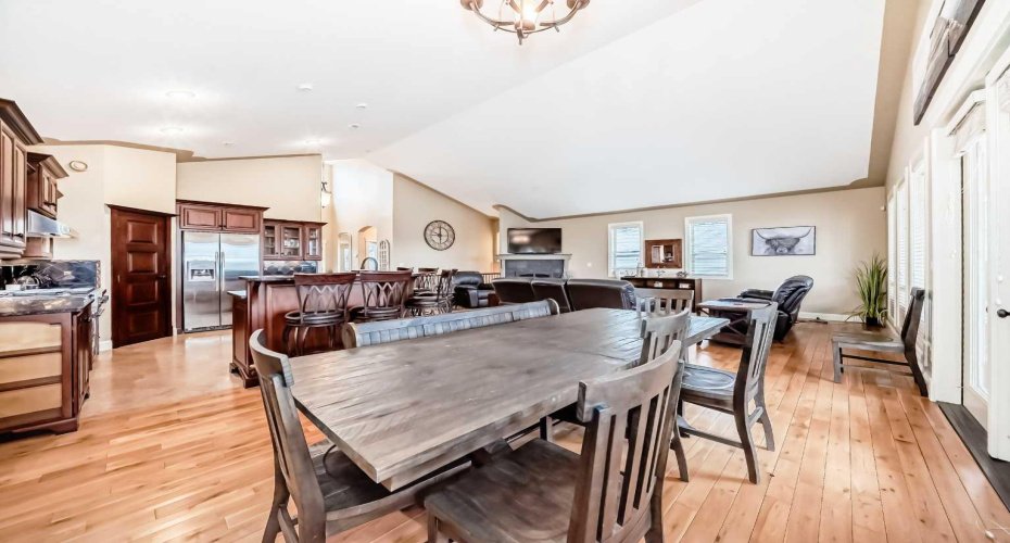 232 Canal Street, Rural Ponoka County, Alberta T0C 2J0, 5 Bedrooms Bedrooms, ,3 BathroomsBathrooms,Residential,For Sale,Canal,A2303009