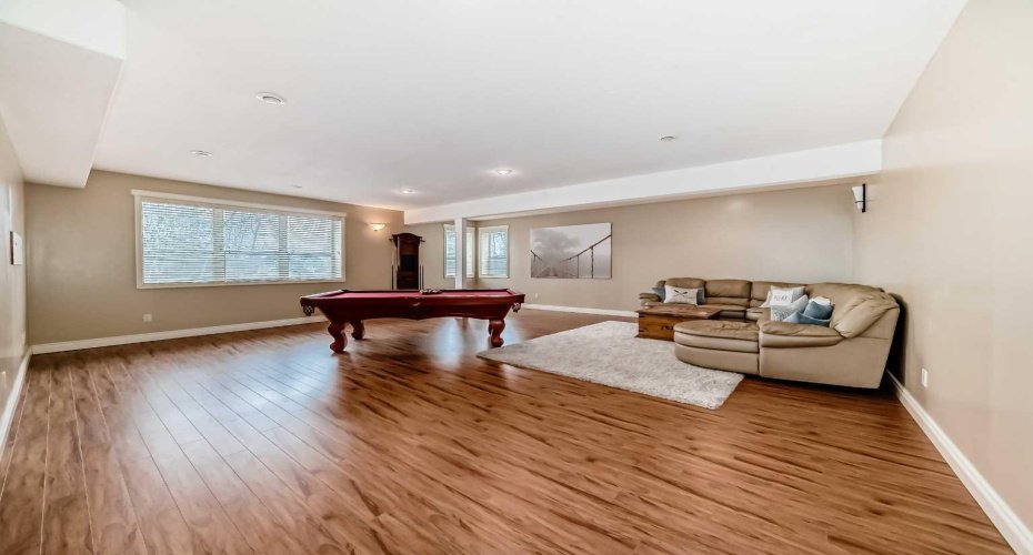 232 Canal Street, Rural Ponoka County, Alberta T0C 2J0, 5 Bedrooms Bedrooms, ,3 BathroomsBathrooms,Residential,For Sale,Canal,A2303009